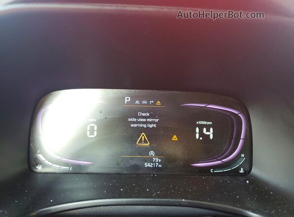 KNDJ23AU3P7208425 2023 KIA SOUL Red Սարքավորումների վահանակի տեսք