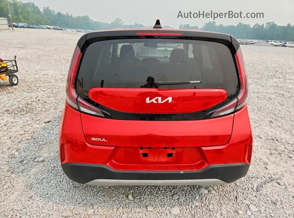 KNDJ23AU3S7249808 2025 KIA SOUL Red Вид ззаду