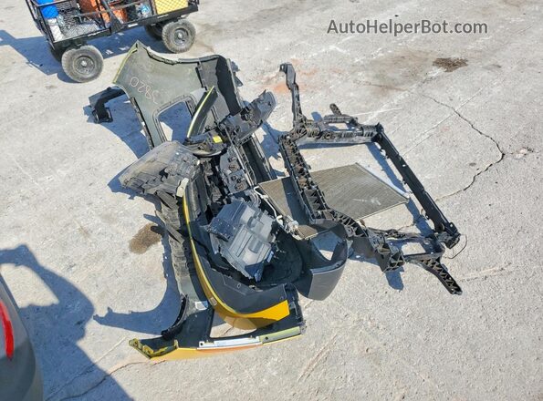 KNDJ23AU4L7049862 2020 KIA SOUL Yellow Vista de la etiqueta del VIN