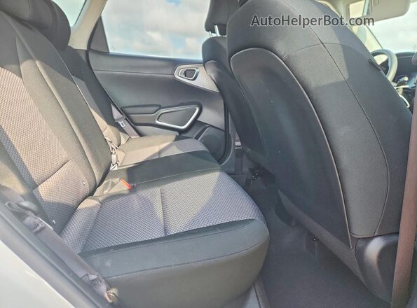 KNDJ23AU5S7963133 2025 KIA SOUL White Rear seats view