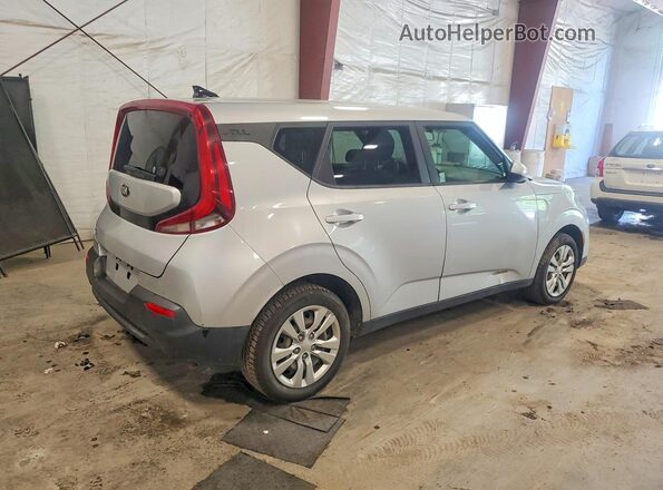 KNDJ23AU7L7048401 2020 KIA SOUL Серебряный Задняя правая четверть