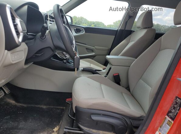 KNDJ23AU8P7198216 2023 KIA SOUL Red Սալոնի դիմացի տեսք