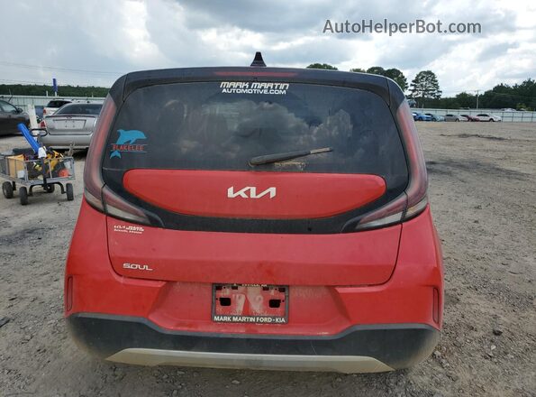KNDJ23AU8P7198216 2023 KIA SOUL Red Հետևի տեսք