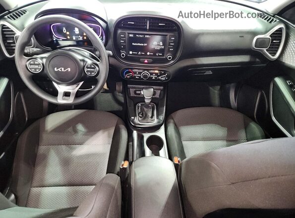 KNDJ23AU8S7936850 2025 KIA SOUL Black Вид панелі приладів