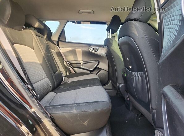 KNDJ33AU1L7724466 2020 KIA SOUL Черный Вид задних сидений