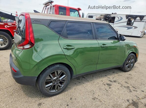 KNDJ33AU3L7047274 2020 KIA SOUL Green Tył prawy