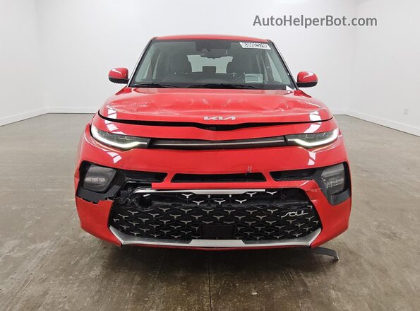 KNDJ53AF1N7169050 2022 KIA SOUL Red 360 interior view