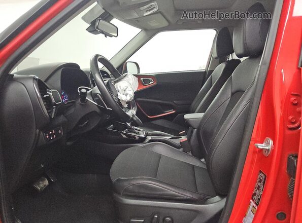 KNDJ53AF1N7169050 2022 KIA SOUL Red 