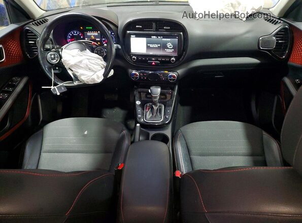 KNDJ53AF3L7006199 2020 KIA SOUL Blue Widok deski rozdzielczej