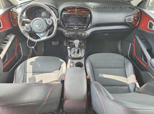 KNDJ53AF5L7051614 2020 KIA SOUL Black Dashboard view