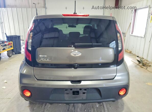 KNDJN2A20K7004979 2019 KIA SOUL Gray Rear view
