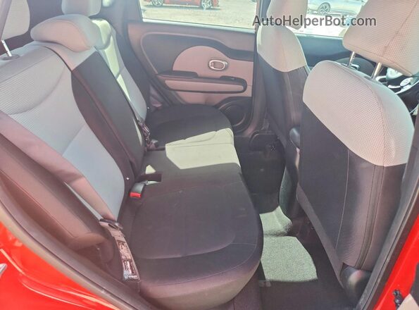 KNDJN2A21K7630167 2019 KIA SOUL Red Rear seats view