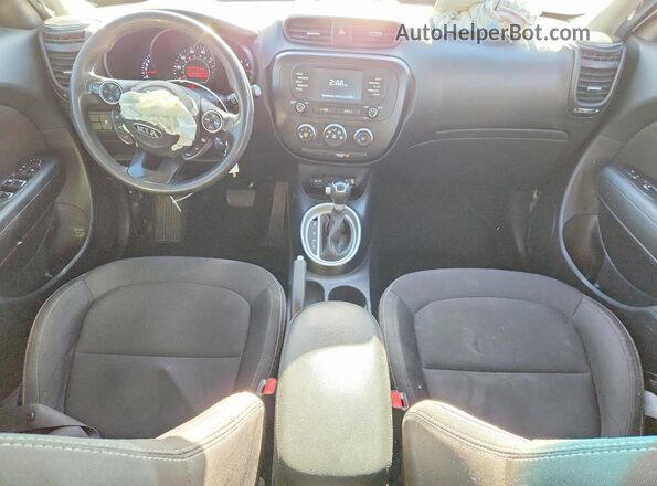 KNDJN2A23K7660237 2019 KIA SOUL Silver Widok deski rozdzielczej