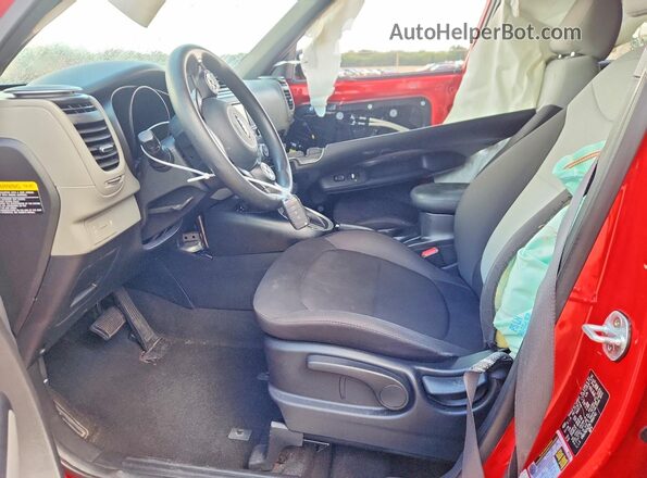 KNDJN2A23K7660741 2019 KIA SOUL Red Вид салону спереду