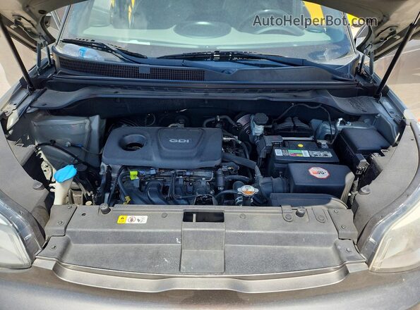 KNDJN2A23K7688524 2019 KIA SOUL Gray Vista interior trasera