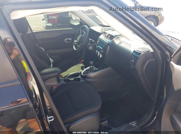 KNDJN2A23K7694582 2019 KIA SOUL Black Front interior view