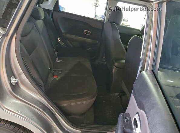 KNDJN2A26H7471932 2017 KIA SOUL Gray 