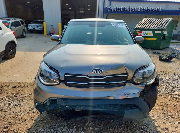 KNDJN2A26J7592983 2018 KIA SOUL Gray Front view