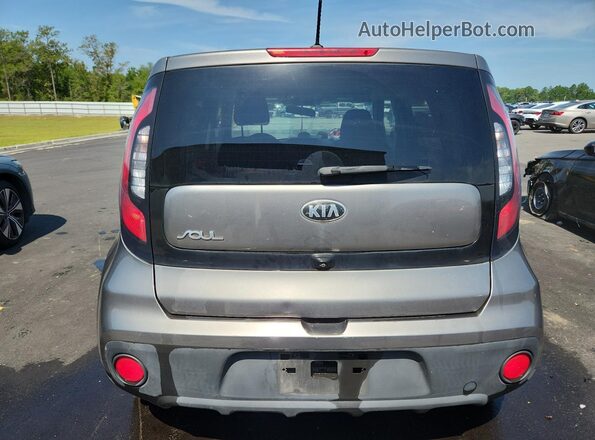 KNDJN2A28J7515810 2018 KIA SOUL Серебряный 