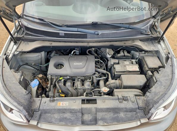 KNDJN2A29K7011302 2019 KIA SOUL Gray Widok wnętrza z tyłu