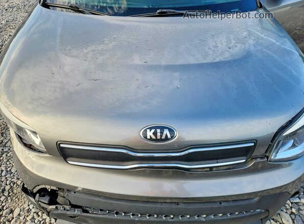KNDJN2A29K7673008 2019 KIA SOUL Gray Вид задньої частини салону