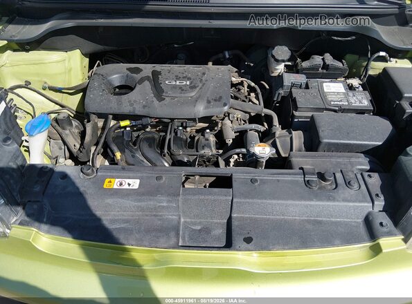 KNDJN2A29K7916610 2019 KIA SOUL Green Widok z tyłu