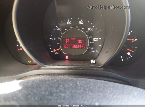 KNDJN2A2XJ7545620 2018 KIA SOUL Белый Вид задних сидений