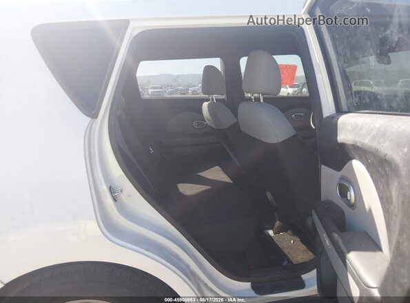 KNDJN2A2XJ7545620 2018 KIA SOUL Белый Вид наклейки с VIN-кодом