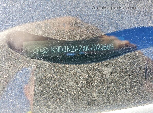 KNDJN2A2XK7021689 2019 KIA SOUL Gray Widok naklejki z numerem VIN