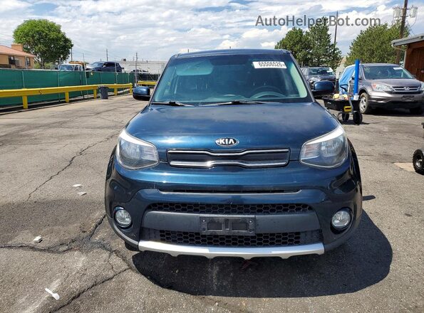 KNDJP3A50J7597865 2018 KIA SOUL Синий Вид спереди