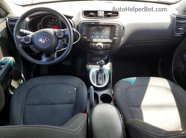 KNDJP3A50J7597865 2018 KIA SOUL Синий Вид панели приборов