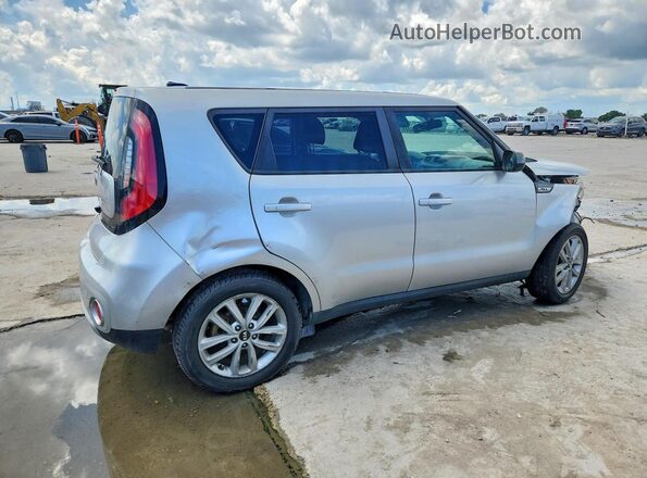 KNDJP3A55J7612327 2018 KIA SOUL Silver Задня права чверть