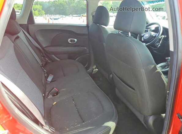 KNDJP3A56H7429254 2017 KIA SOUL Red Вид задніх сидінь
