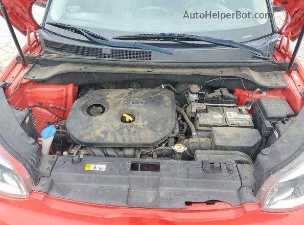 KNDJP3A56K7004575 2019 KIA SOUL Красный Вид задней части салона