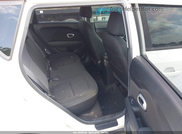 KNDJP3A56K7655950 2019 KIA SOUL White Widok naklejki z numerem VIN