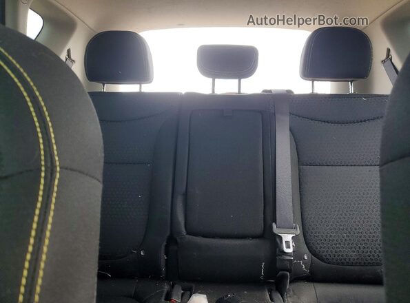 KNDJP3A59G7373308 2016 KIA SOUL Синий Вид задних сидений