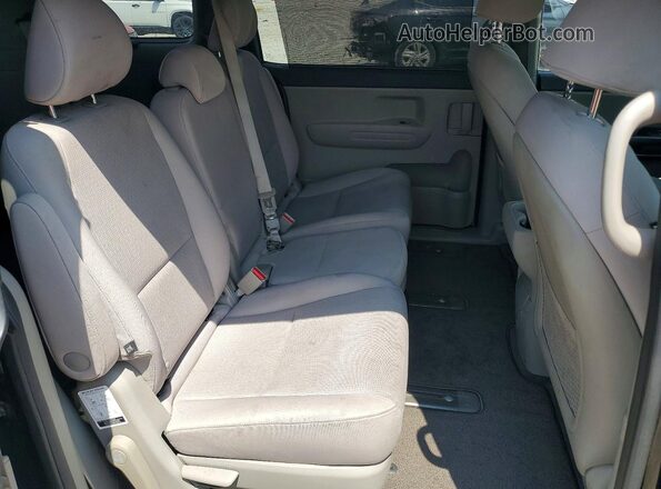 KNDMB5C10G6144751 2016 KIA SEDONA Black Սալոնի հետևի տեսք