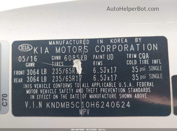 KNDMB5C10H6240624 2017 KIA SEDONA White Widok komory silnika