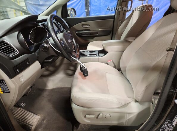 KNDMB5C10M6675122 2021 KIA SEDONA Black წინა სალონის ხედი