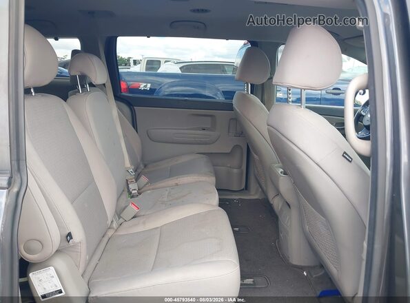 KNDMB5C11G6200938 2016 KIA SEDONA Gray VIN sticker view