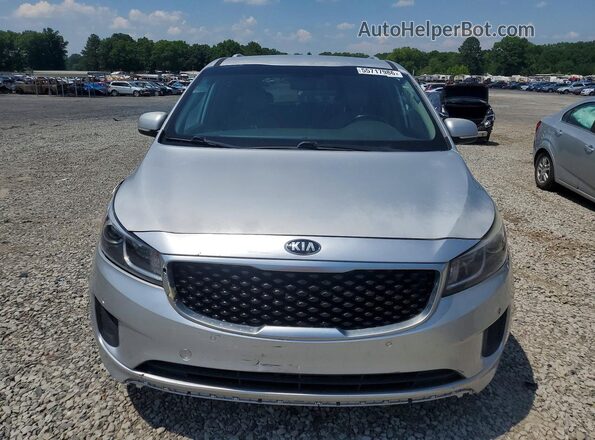 KNDMB5C11H6266522 2017 KIA SEDONA Silver Widok z przodu
