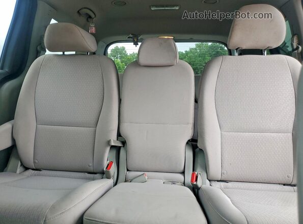 KNDMB5C12H6301892 2017 KIA SEDONA Black Widok tylnych siedzeń