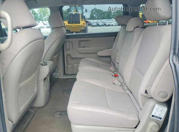 KNDMB5C12H6301892 2017 KIA SEDONA Black Widok wnętrza z tyłu