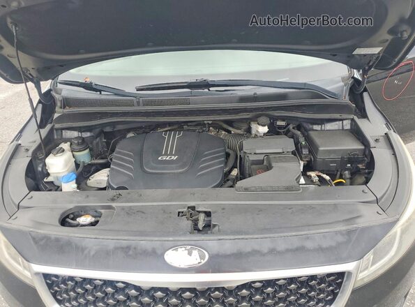 KNDMB5C12H6301892 2017 KIA SEDONA Black Widok komory silnika