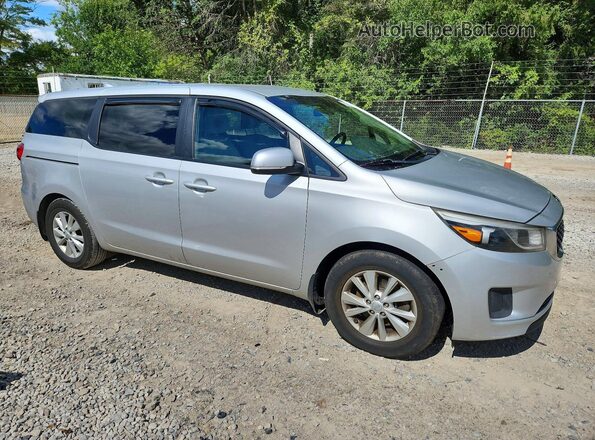 KNDMB5C12J6368076 2018 KIA SEDONA Silver Передня права чверть