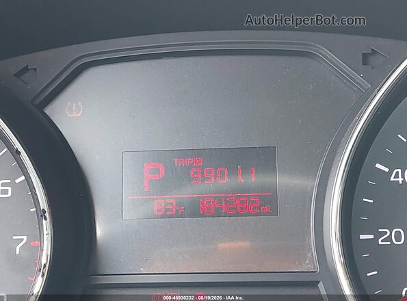 KNDMB5C13G6199193 2016 KIA SEDONA White Vista del cuadro de instrumentos
