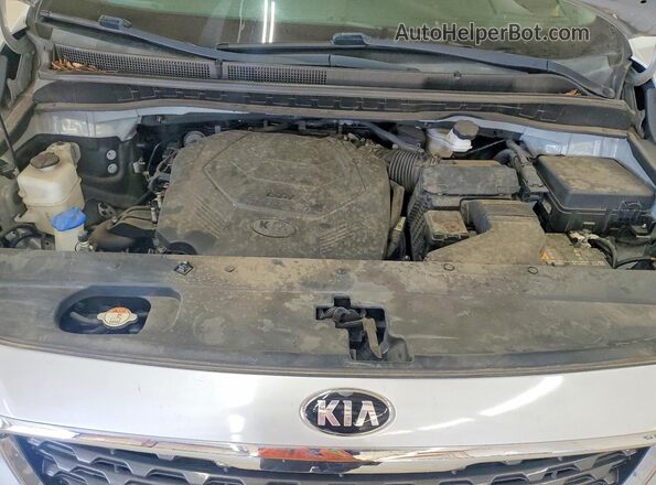 KNDMB5C13M6662199 2021 KIA SEDONA Silver Vista del compartimento del motor