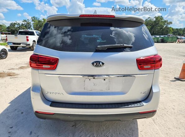 KNDMB5C13M6673509 2021 KIA SEDONA Silver Вид ззаду