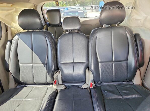 KNDMB5C13M6673509 2021 KIA SEDONA Silver Вид задніх сидінь