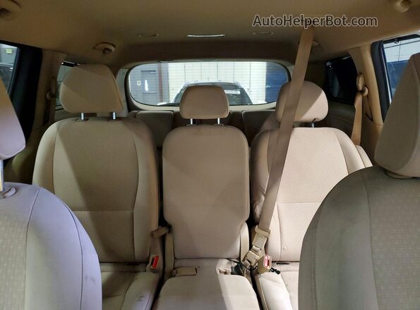KNDMB5C14G6114359 2016 KIA SEDONA White Widok tylnych siedzeń